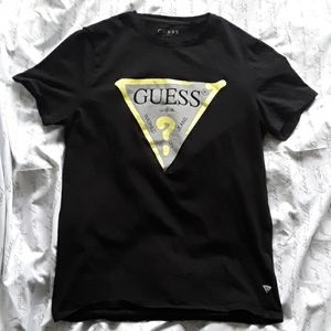 Guess T-shirt